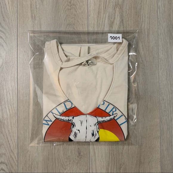 Express Wild Spirit Top - Picture 1 of 4